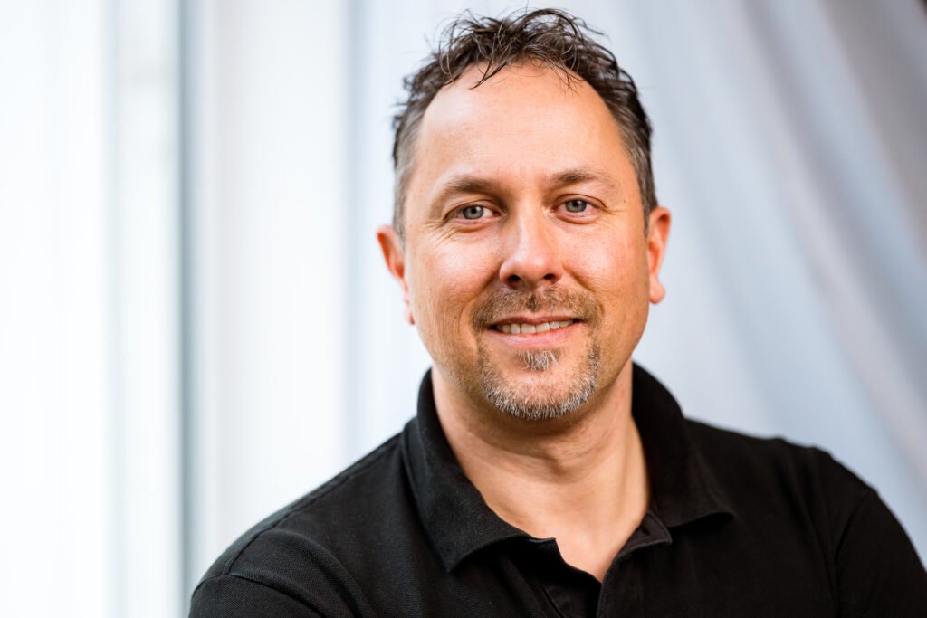 VDI 2700 Ladungssicherung - Dein Dozent Christian Schmid